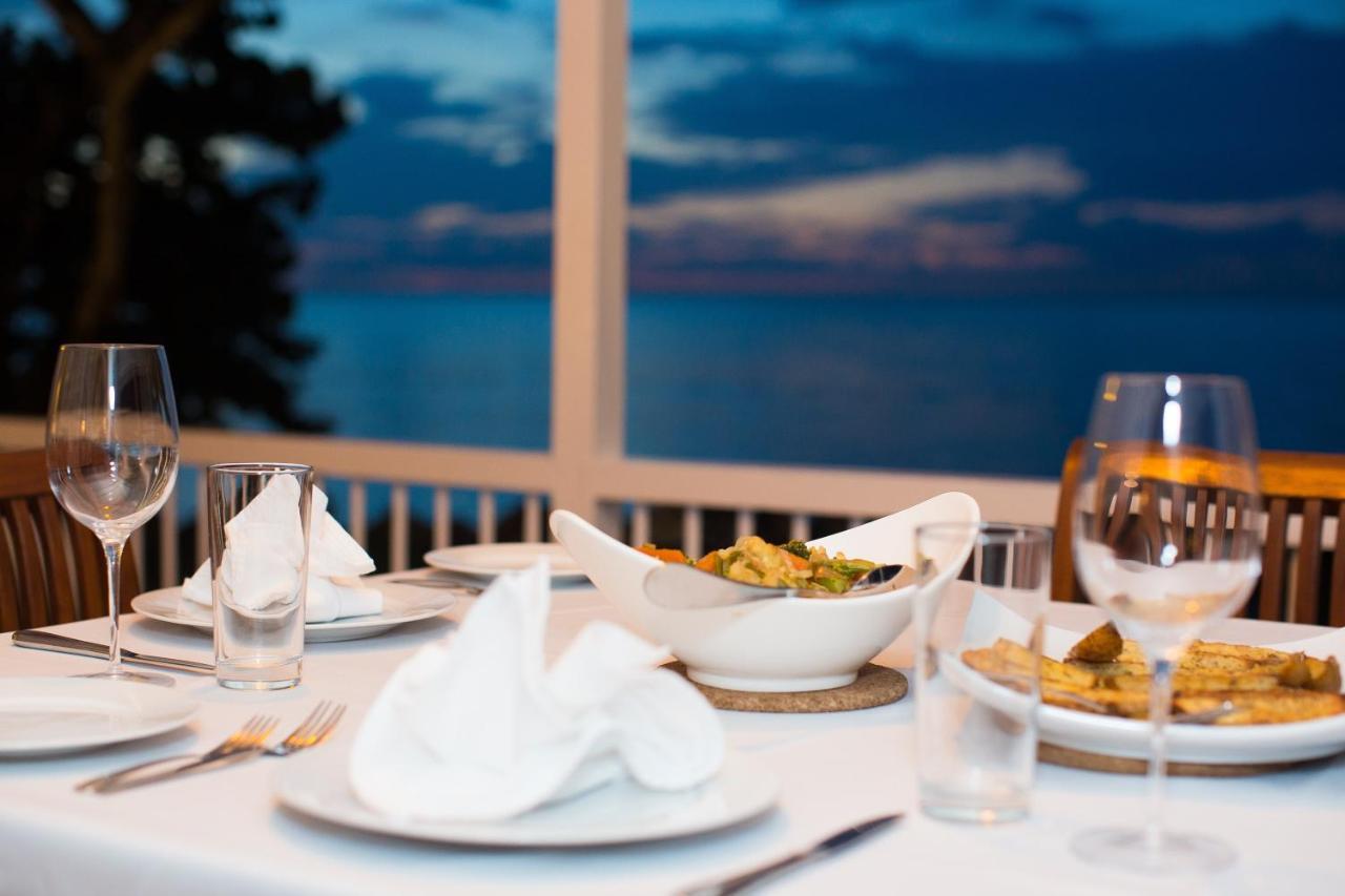 Llantrissant Beachcliff Villa Negril Exterior foto