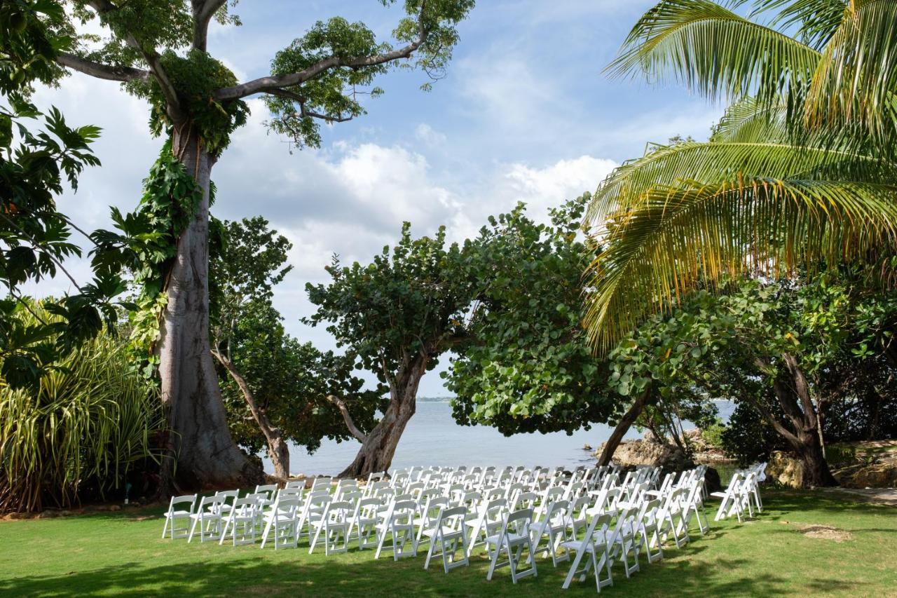 Llantrissant Beachcliff Villa Negril Exterior foto