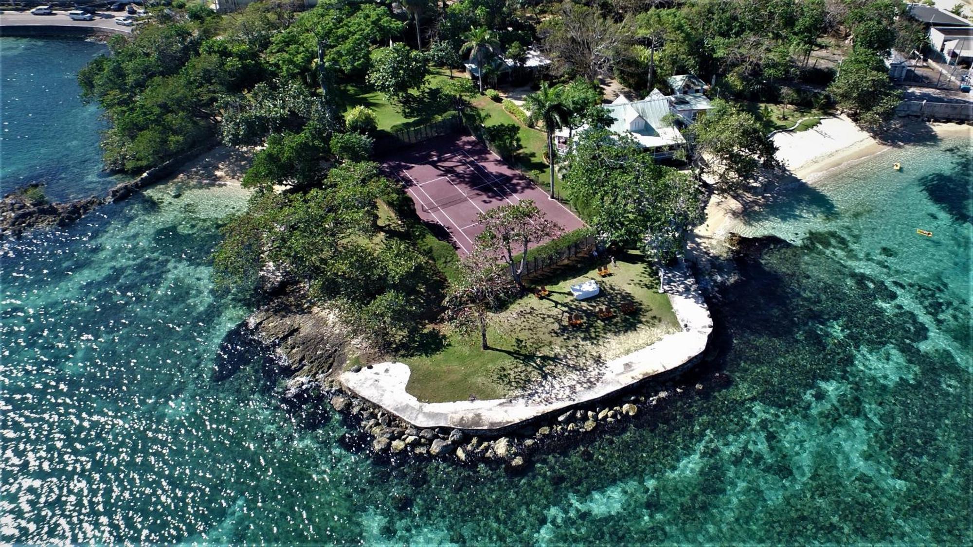 Llantrissant Beachcliff Villa Negril Exterior foto