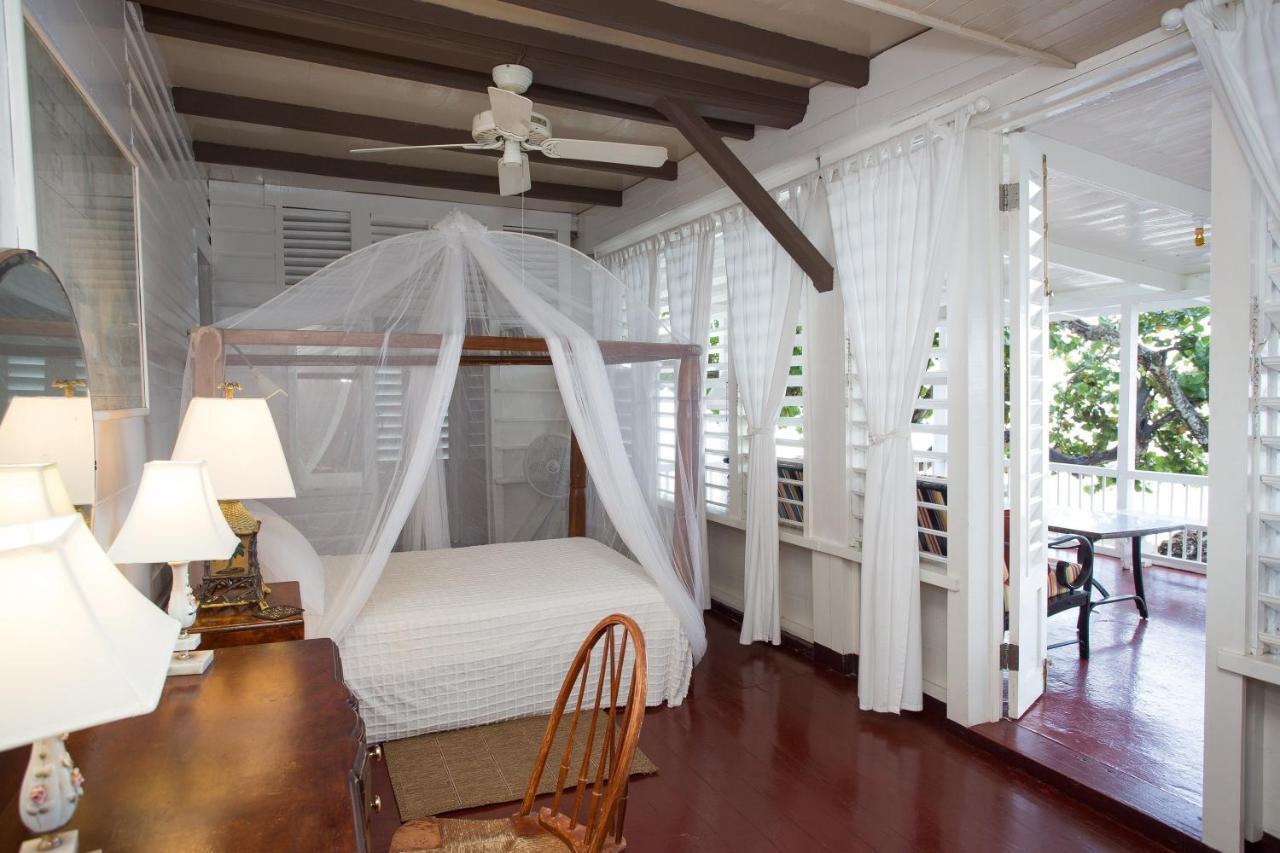 Llantrissant Beachcliff Villa Negril Exterior foto
