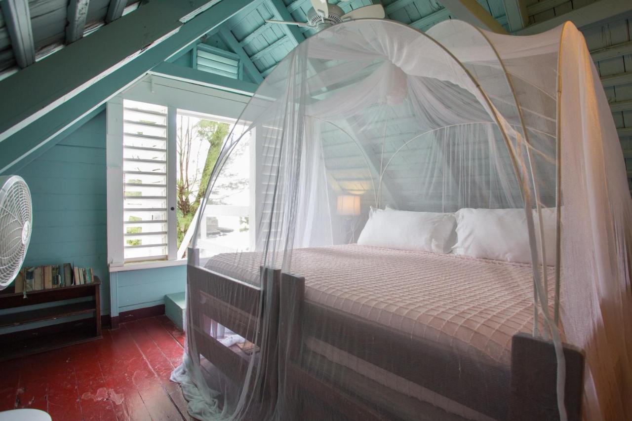 Llantrissant Beachcliff Villa Negril Exterior foto